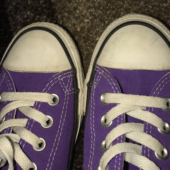 Purple converse size 7! - Picture 5 of 5